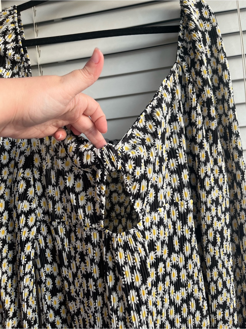 ASOS plus size pleated floral dress BNWT - Picture 6 of 8